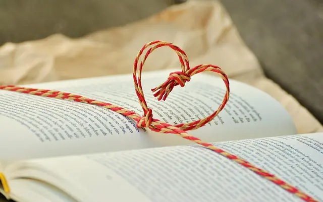 Comment créer un livre de souvenirs précieux et significatif